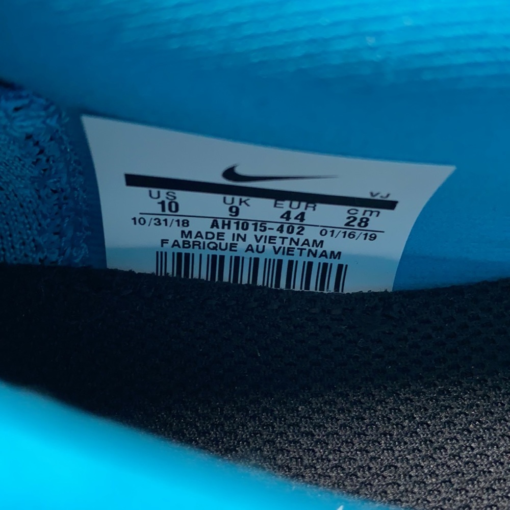 Nike Odyssey React 2 Flyknit - Picture 7 of 7